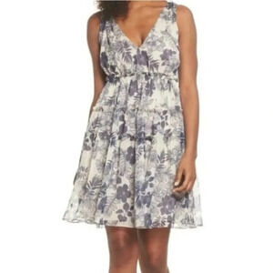 Lenon Swing Dress Blue Cream Floral V Neck Lightweight Flowy Women's S NWT‎